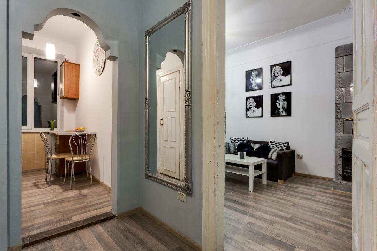 Apartment On Sharanevycha Leopoli Esterno foto