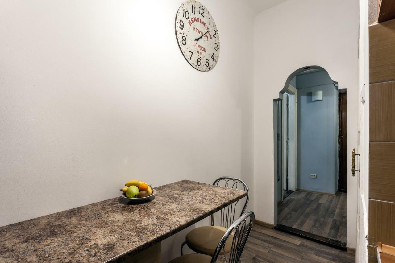 Apartment On Sharanevycha Leopoli Esterno foto